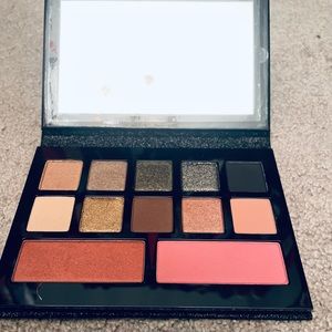LANCÔME shadow and blush palette- glow